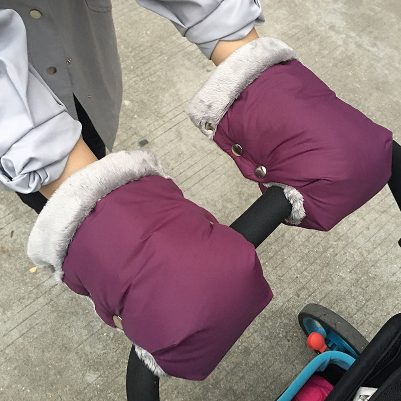 Stroller gloves